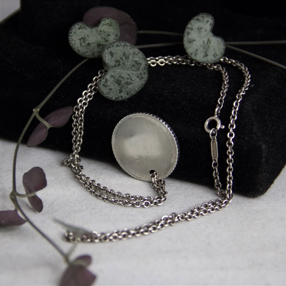 Tiffany & Co 2003 Sterling Silver Coin Edge Round Disc Pendant Necklace 925 20in